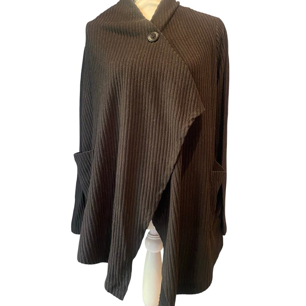 Alchemy Thread Small Black ribbed wrap cardigan Warm Cozy Classic Minimalist